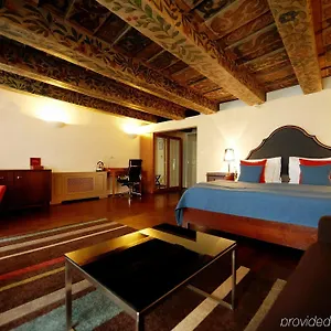 vizitați hotelul